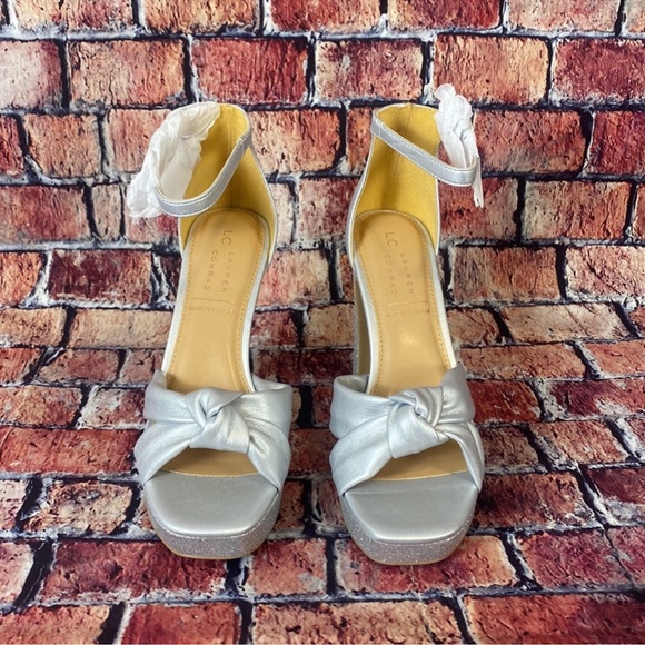 LC Lauren Conrad Caramelize Soft Knot Platform Heels - Picture 2 of 6